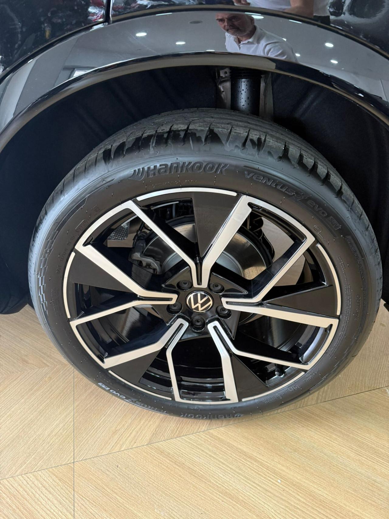 Volkswagen Tiguan 2.0 TDI 150 CV DSG R-Line