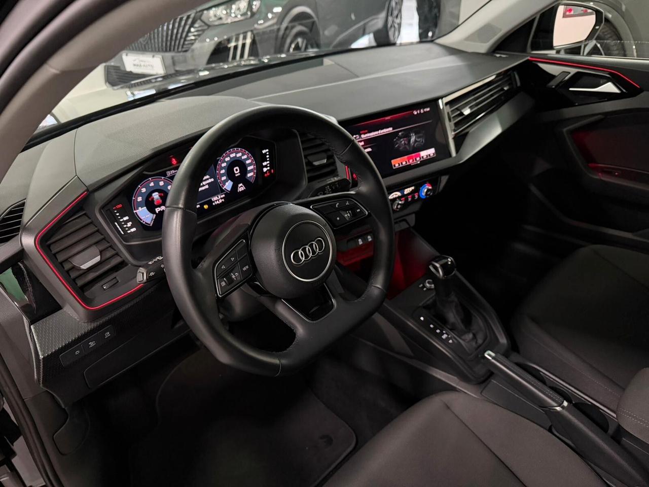 Audi A1 SPB 30 TFSI S tronic Identity Black