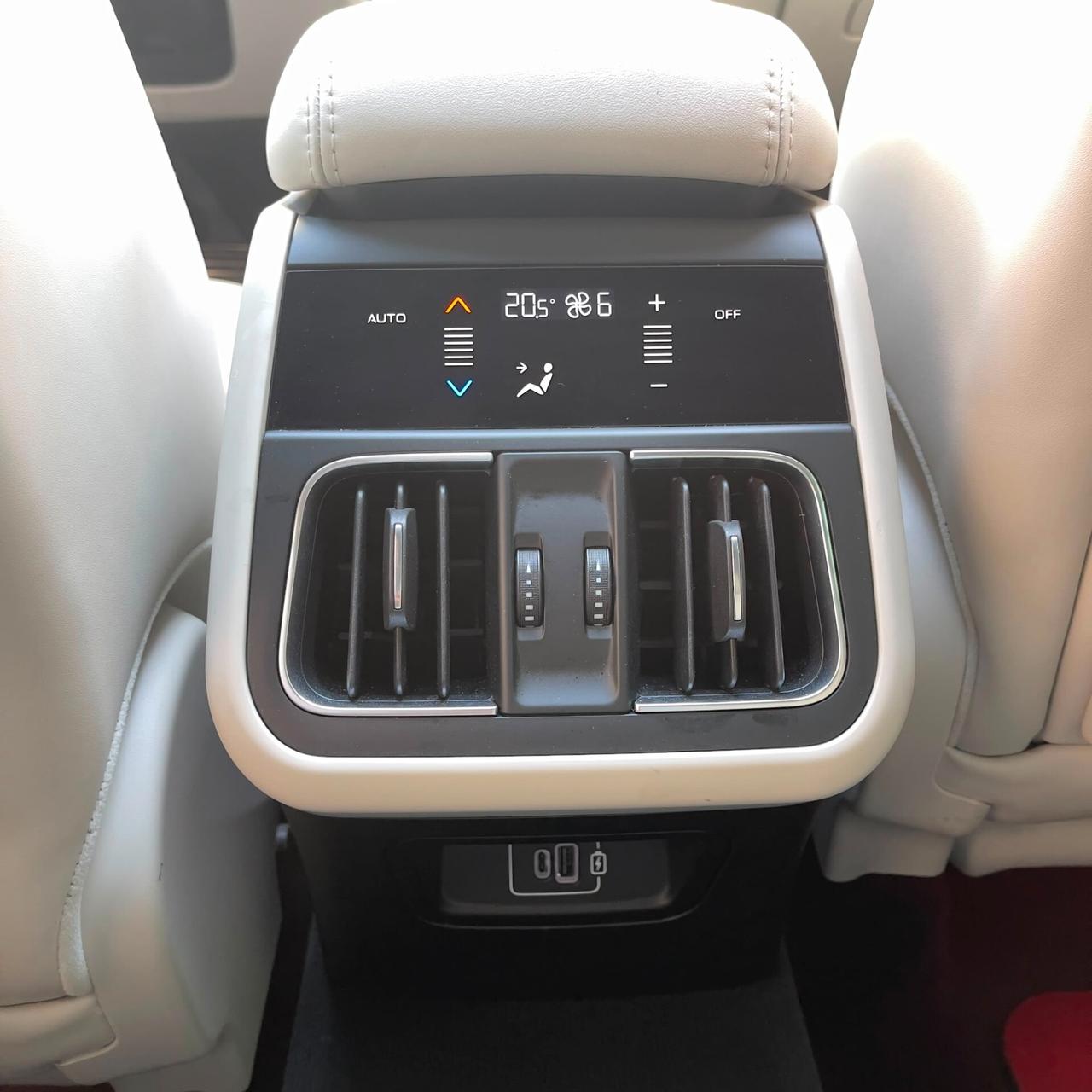 Maserati Grecale 2.0 MHEV 330 CV AWD Modena