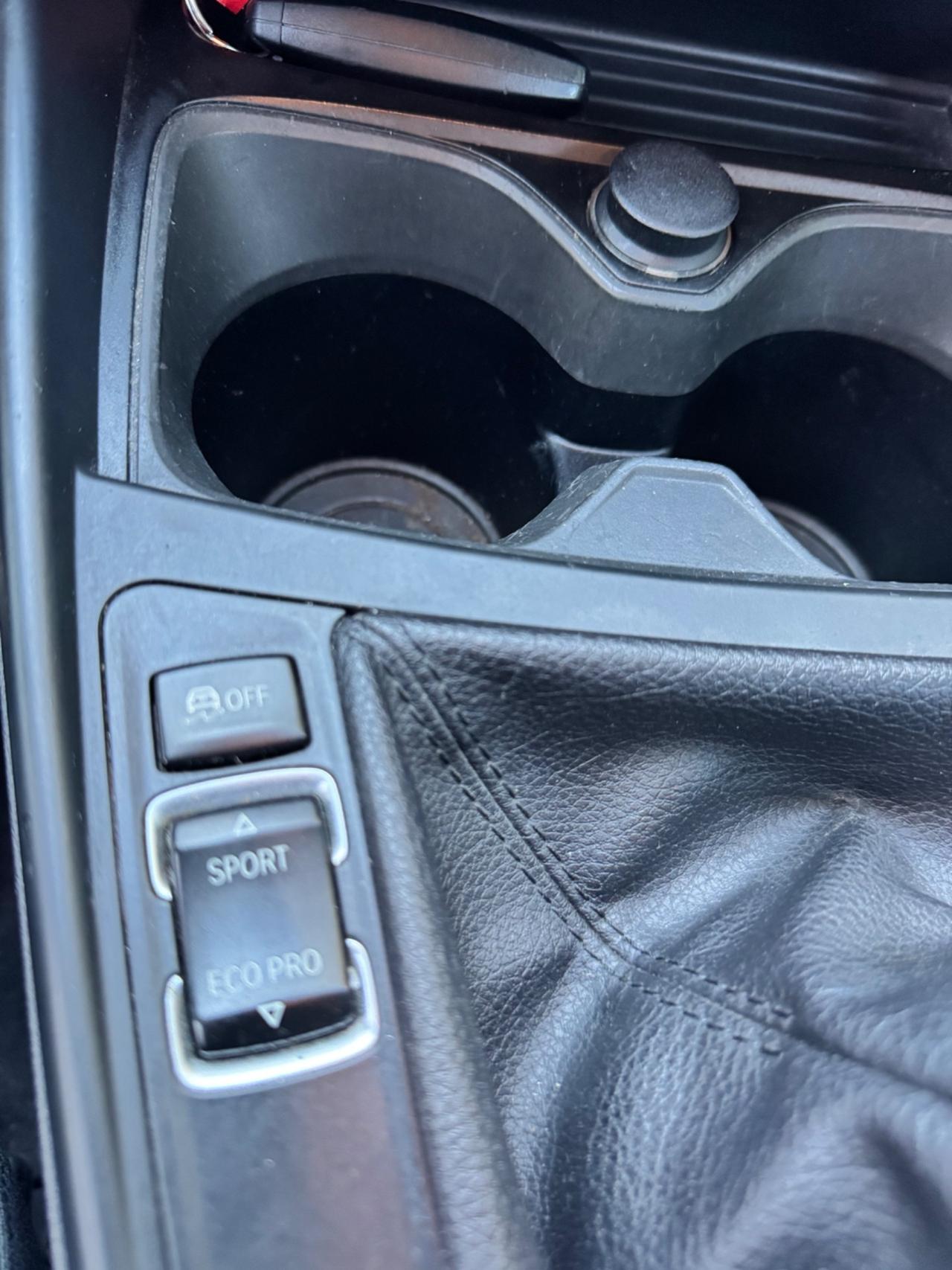 Bmw 116 116d 5p. Urban