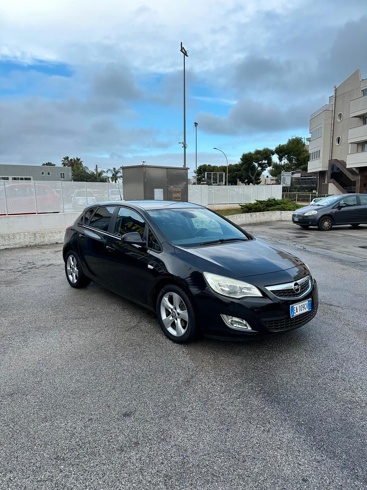 Opel Astra 1.7 CDTI 110CV 5 porte Elective