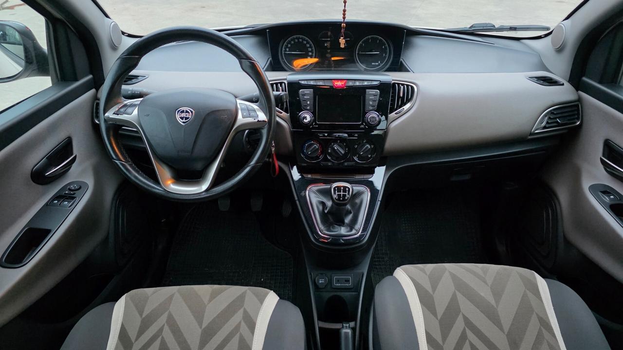 Lancia Ypsilon 1.3 MJT 16V 95 CV 5 porte S&S Platinum