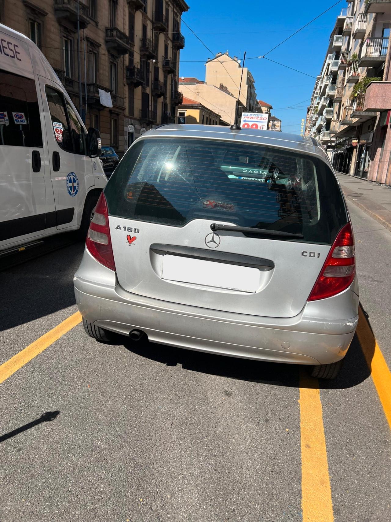 Mercedes-benz A 180