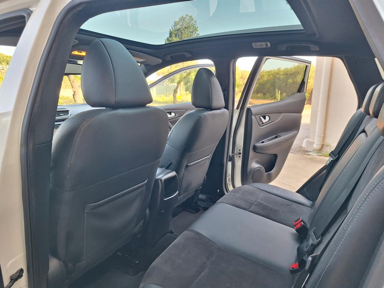 Nissan Qashqai 1.5 dCi Tekna"NAVI,PELLE,TETTO"
