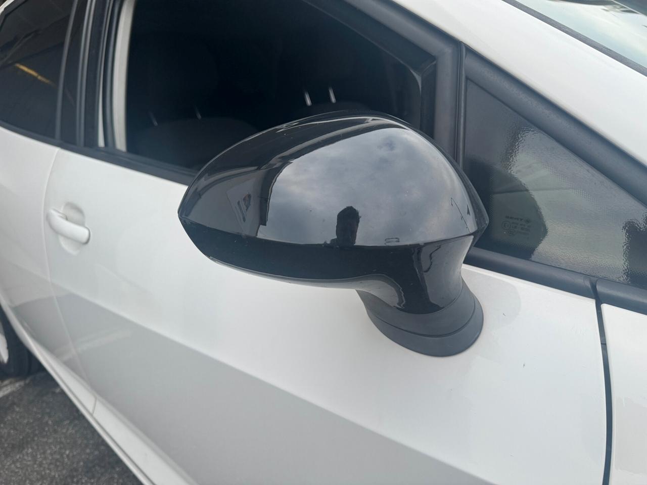 SEAT Ibiza 1.4 TDI 90 CV CR 5p. FR **NEOPATENTATI**
