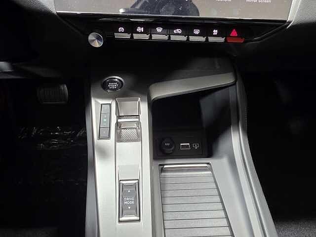Peugeot 308 motore elettrico (54kWh) 156 CV Allure
