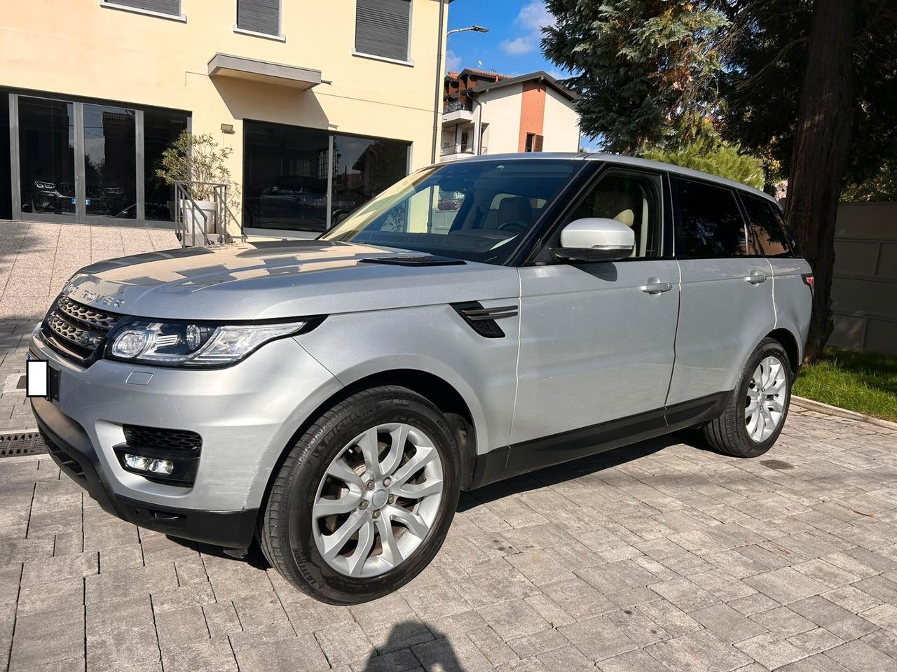 Land Rover Range Rover Sport 3.0 SDV6 SE