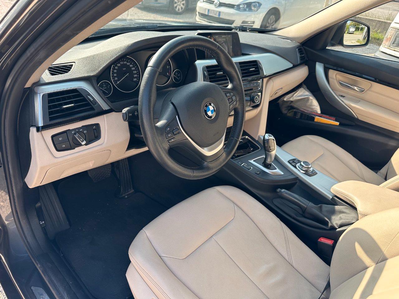BMW 318 318d touring Msport