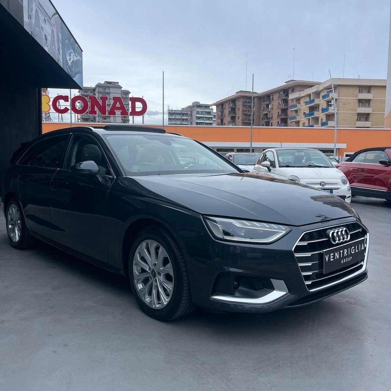 Audi A4 Avant 30 TDI/136 CV S tronic line edition
