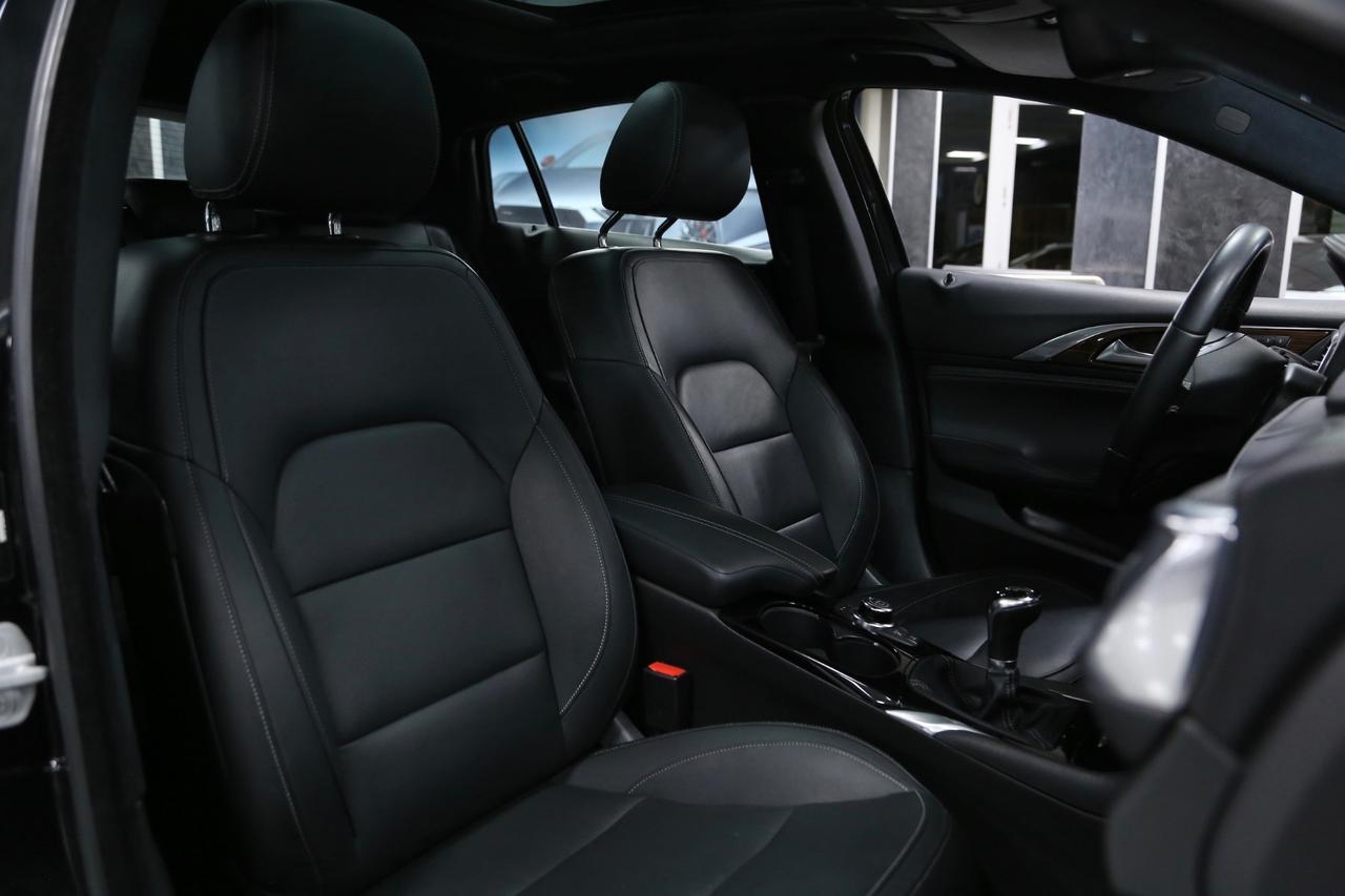 Infiniti Q30 1.5 diesel Premium Tech