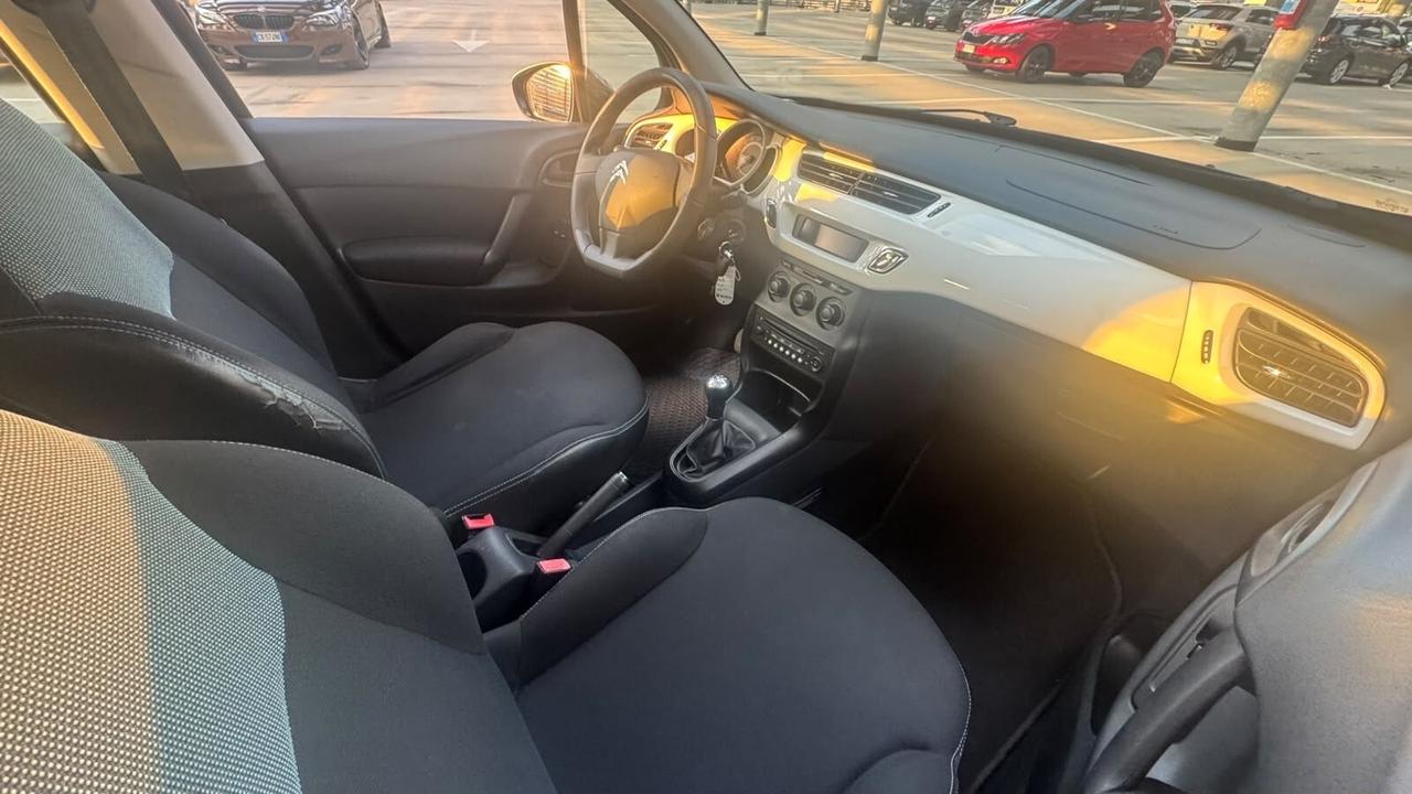 Citroen C3 PureTech 82 Live Edition