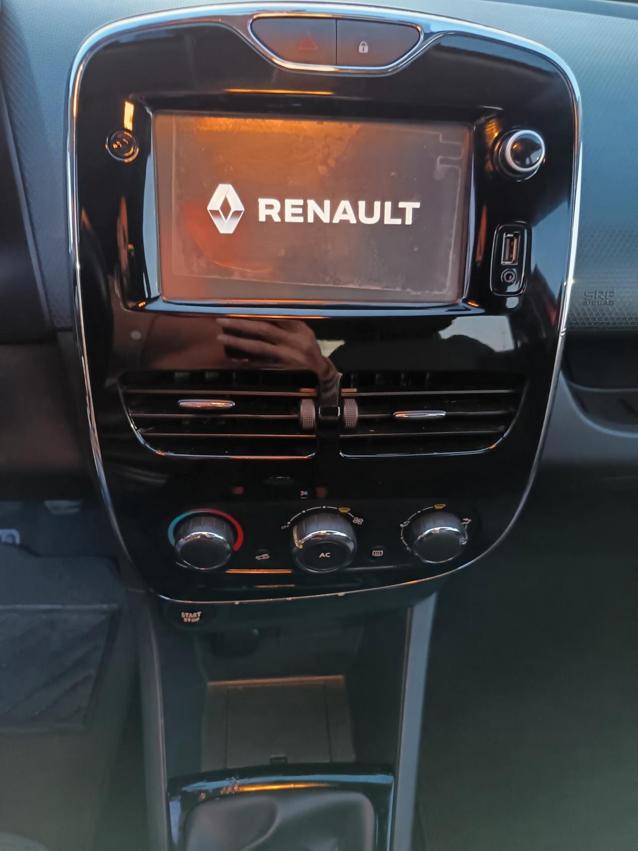 Renault Clio 0.9 TCe 12V 90CV Start&Stop 5 porte Energy