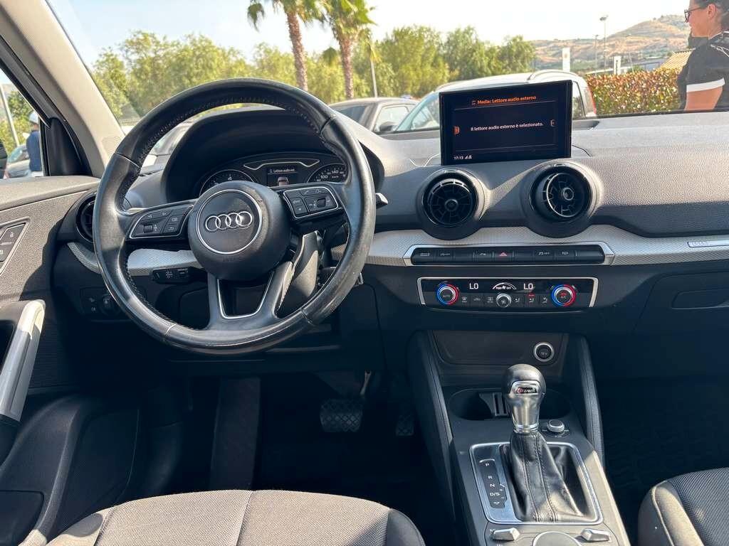 Audi Q2 1.6 TDI S tronic Business 2017 / KM 180.000 Tua a solo 169 Euro al mese