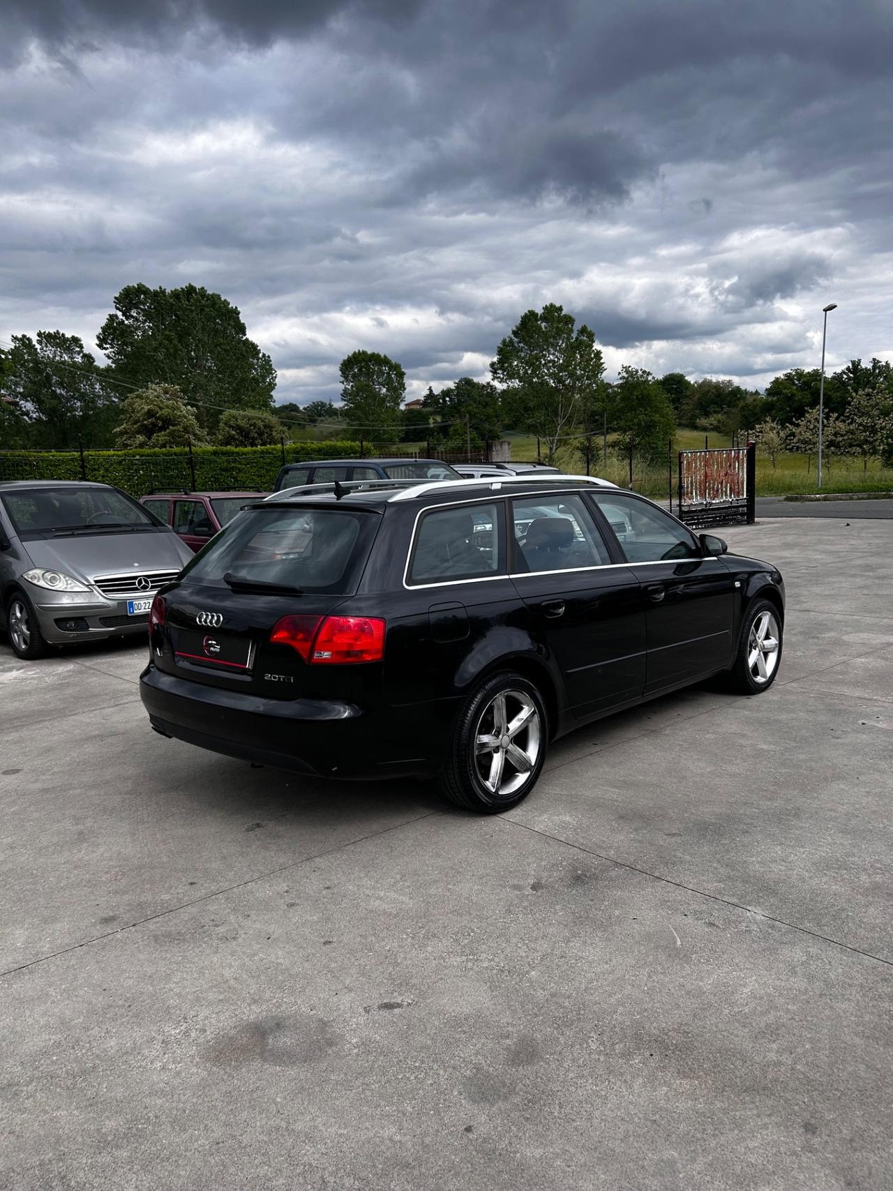 Audi A4 Avant 2.0 TDI 143CV F.AP.