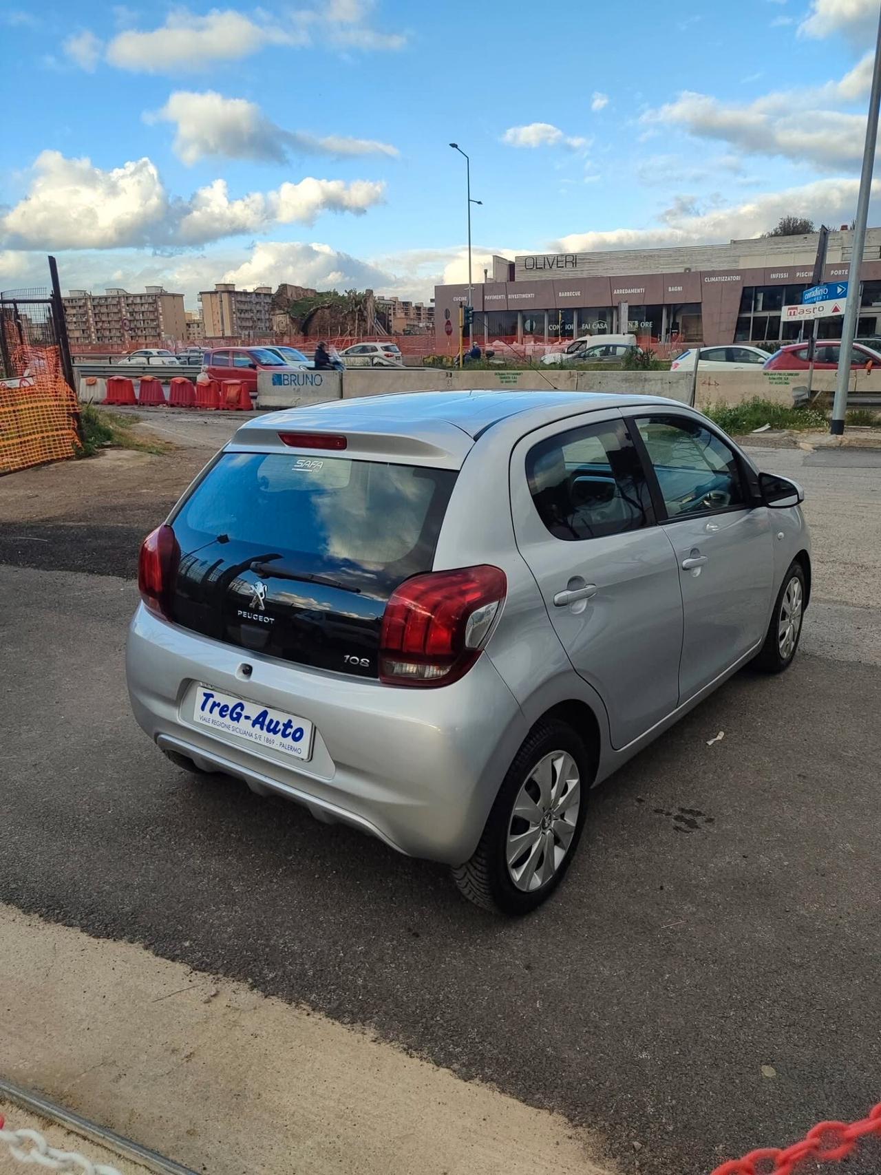 Peugeot 108 PureTech 82 5 porte Allure