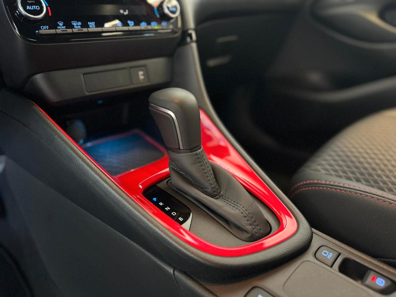 Toyota Yaris 1.5 Hybrid 5 porte Premiere