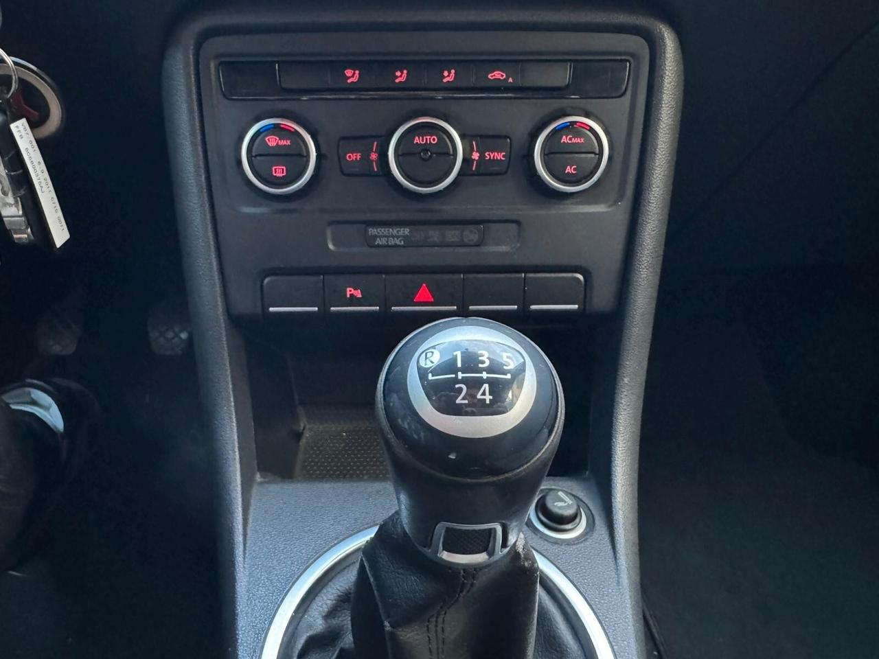 VW MAGGIOLINO 1.6 TDI DESING 105cv NEOPATENTATI