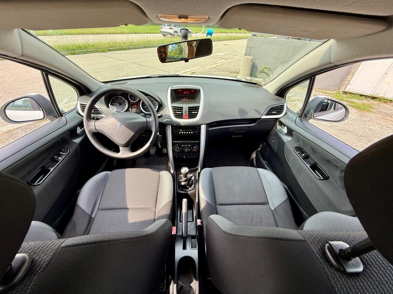 Peugeot 207 Plus 1.4 HDi 70CV 5 porte PERFETTA 2014