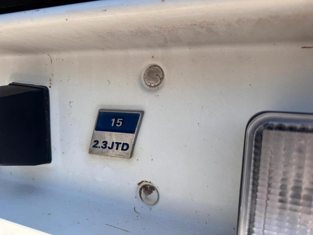 Fiat Ducato 15 2.3 JTD DOPPIA CABINA 7P CASSONE FISSO