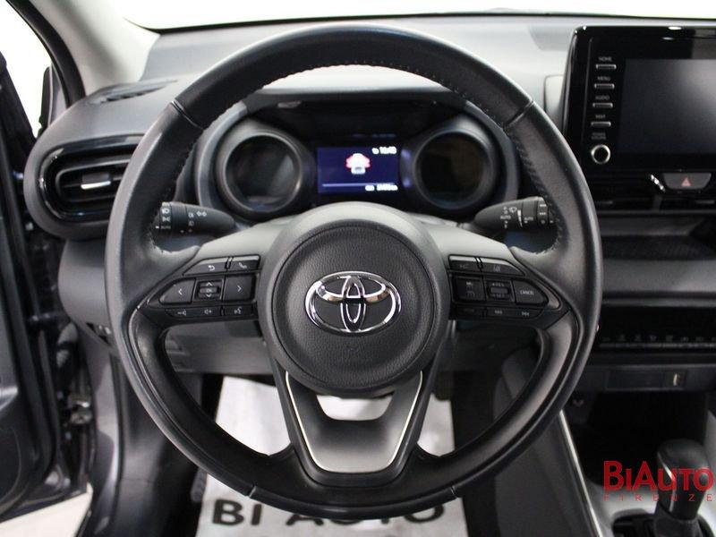 Toyota Yaris Hybrid Style MY22