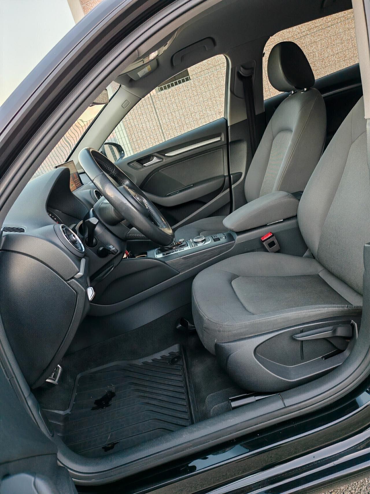 Audi A3 SPB 1.6 TDI 116 CV S tronic Sport