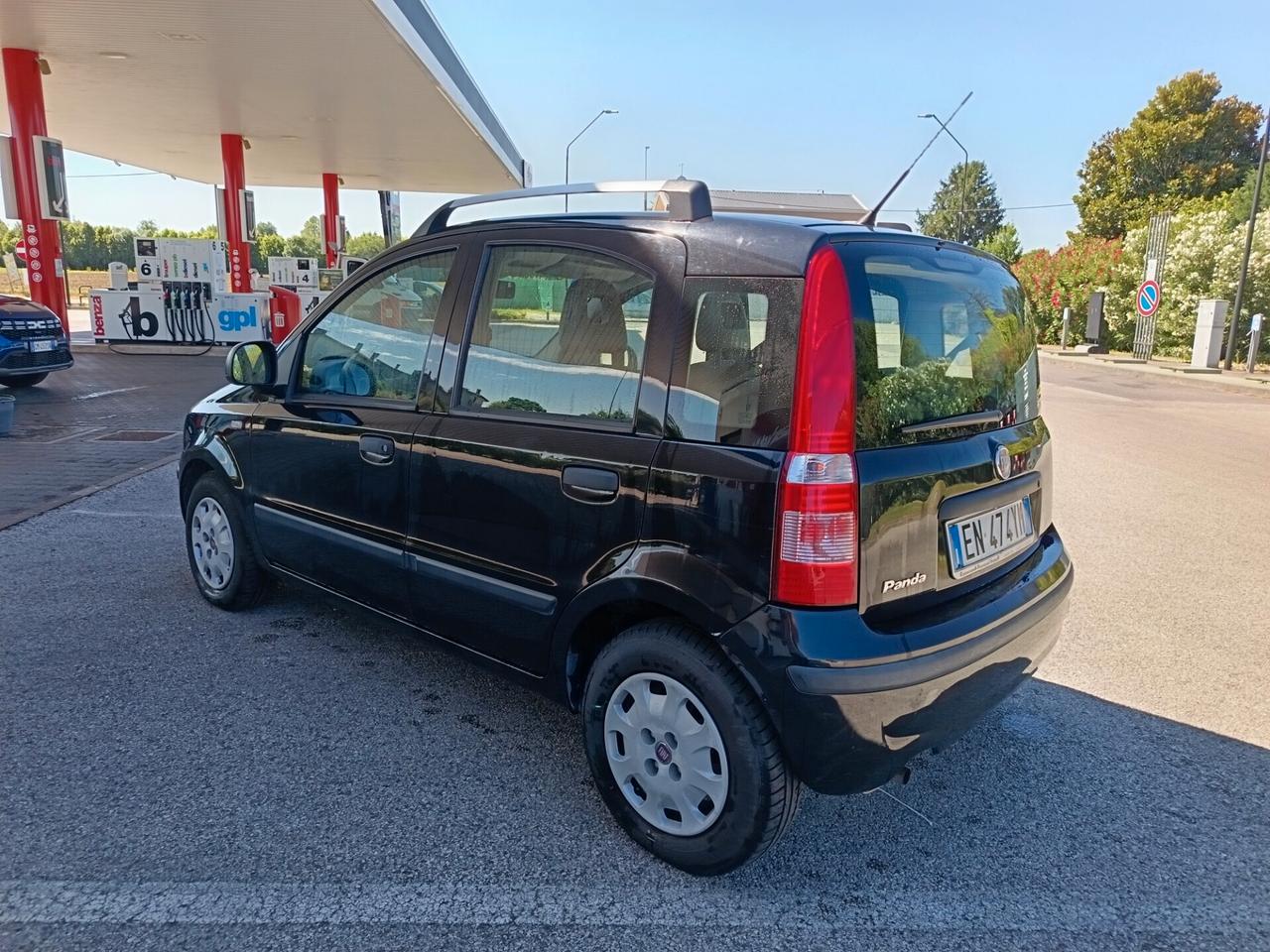 Fiat Panda 1.2 Gpl anno 2012 ok neo patente