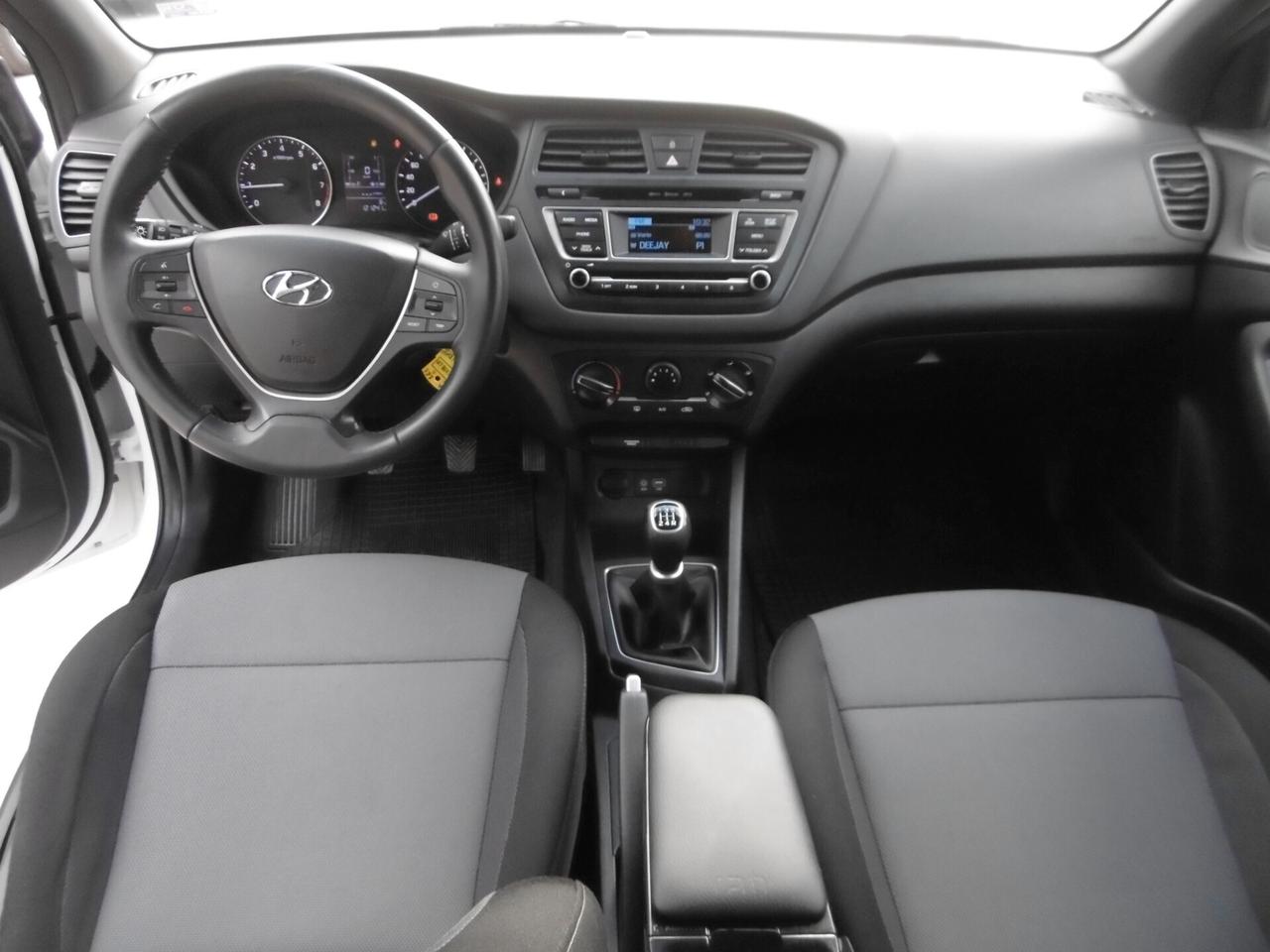 Hyundai i20 1.2 84 CV 5 porte ACTIVE GO!