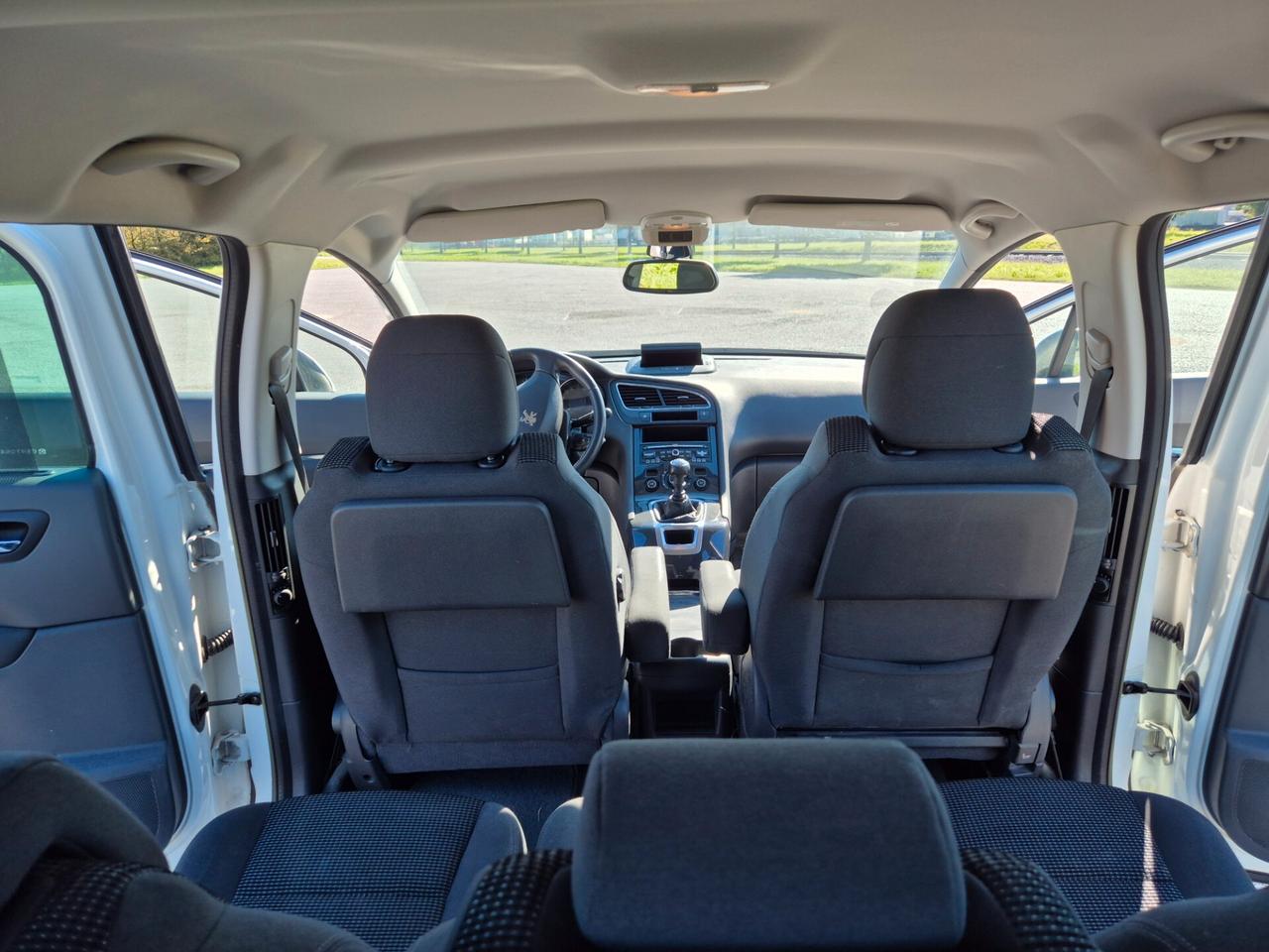 Peugeot 5008 1.6 HDi 112CV 89600 KM!! MY 2013 UNIPROPRIETARIO