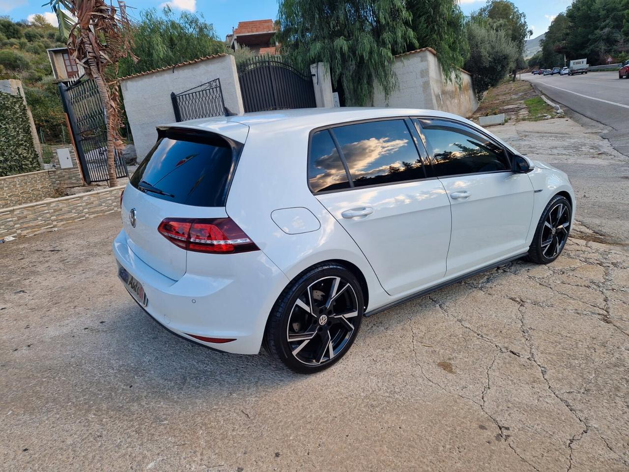 Volkswagen Golf 7..5 GTD 2.0 TDI 184cv