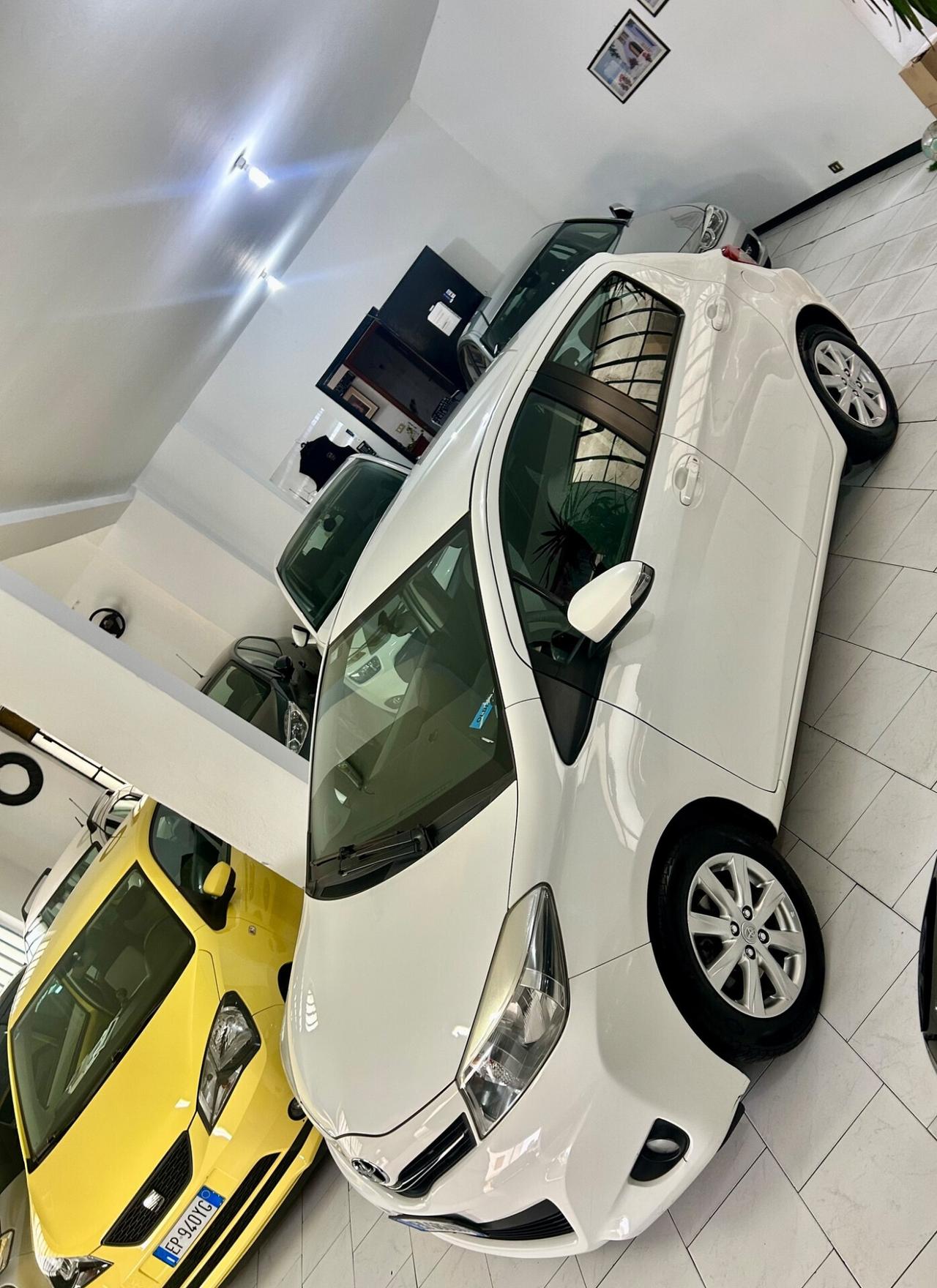 Toyota Yaris Limited