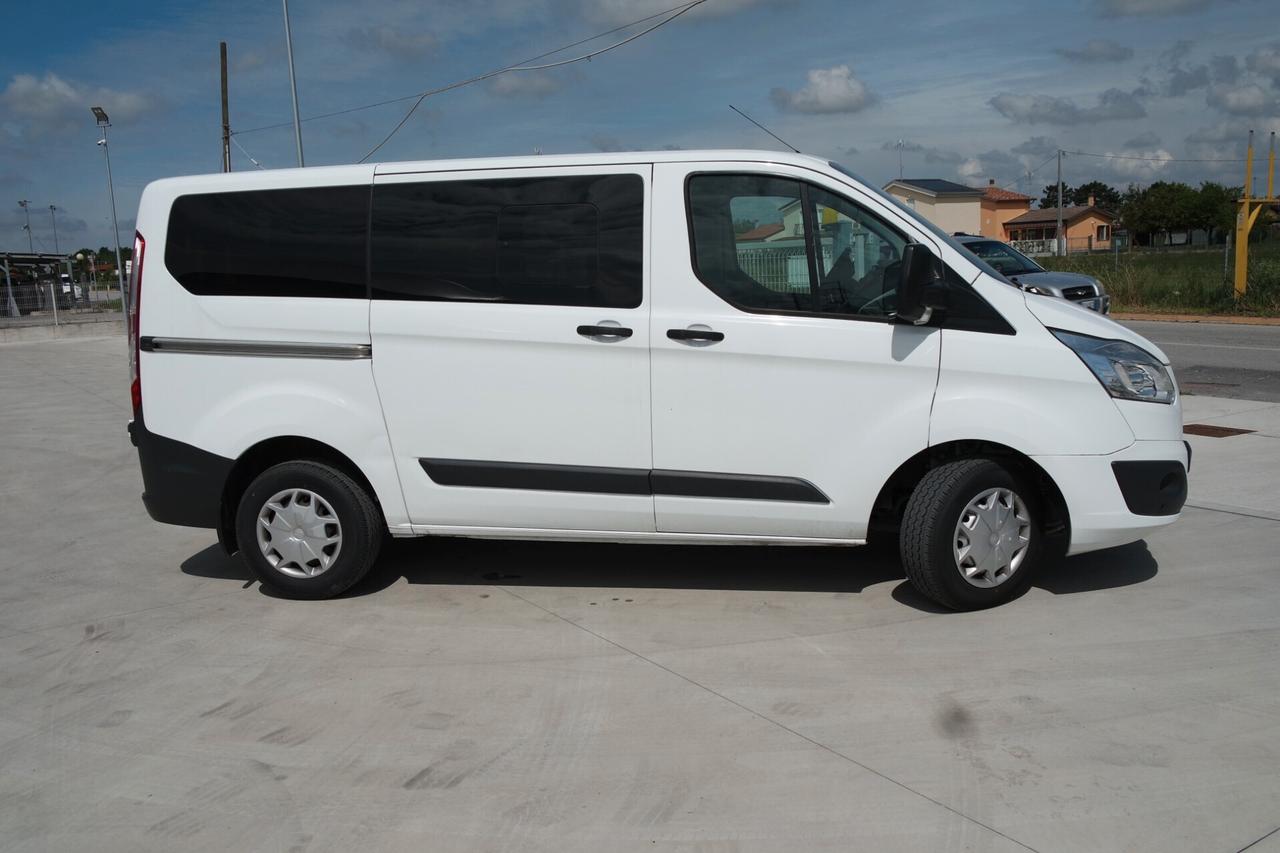 Ford Transit Custom 9 Posti