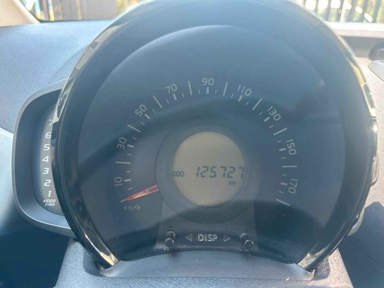 Peugeot 108 VTi 68 5 porte Allure TOP!