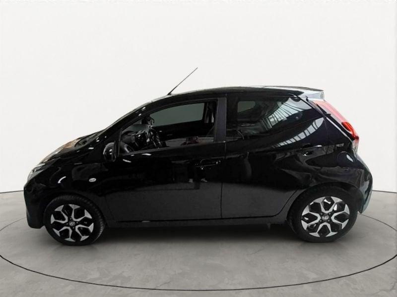 Toyota Aygo Connect 1.0 VVT-i 72 CV 5 porte x-fun