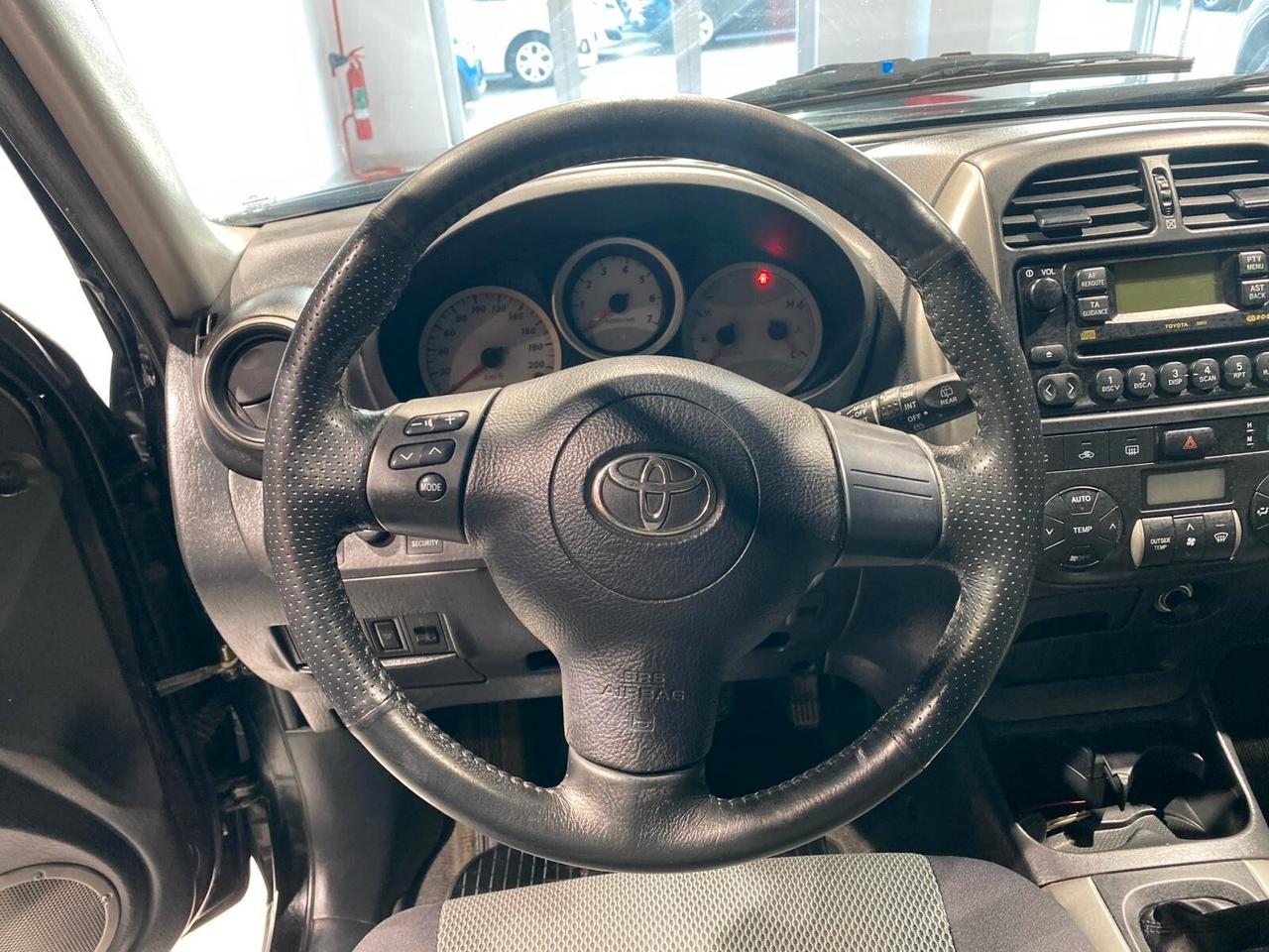 Toyota RAV 4 2.0 Diesel - 2004