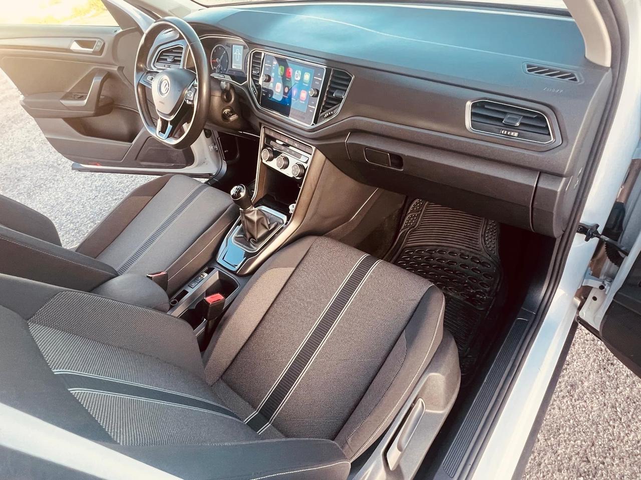 Volkswagen T-Roc 1.6 TDI SCR Business BlueMotion Technology