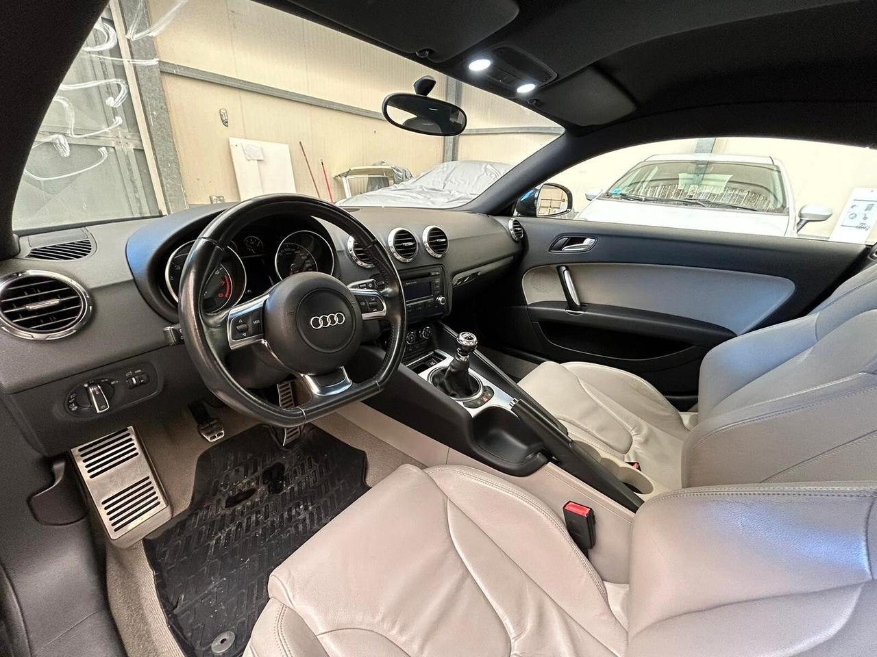 Audi TT Coupé 2.0 TFSI DA VETRINA!