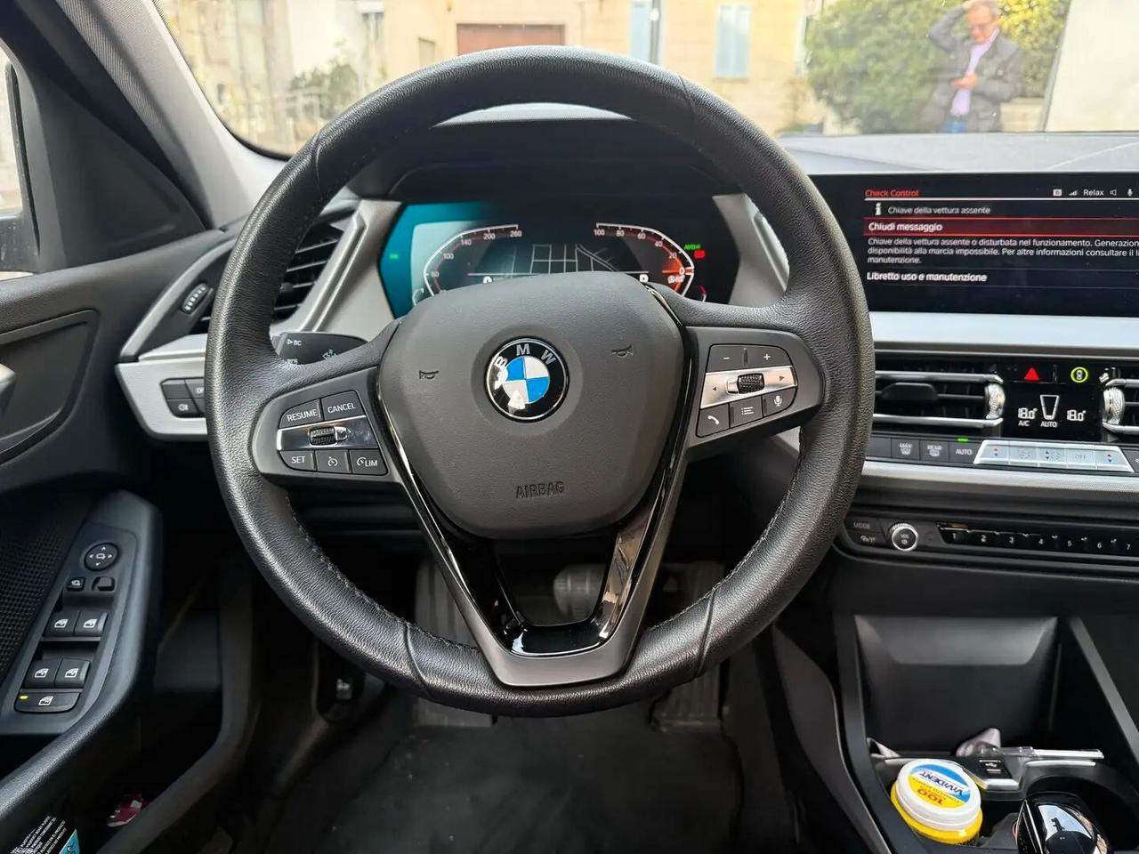 Bmw 118 118i 5p. Business Advantage