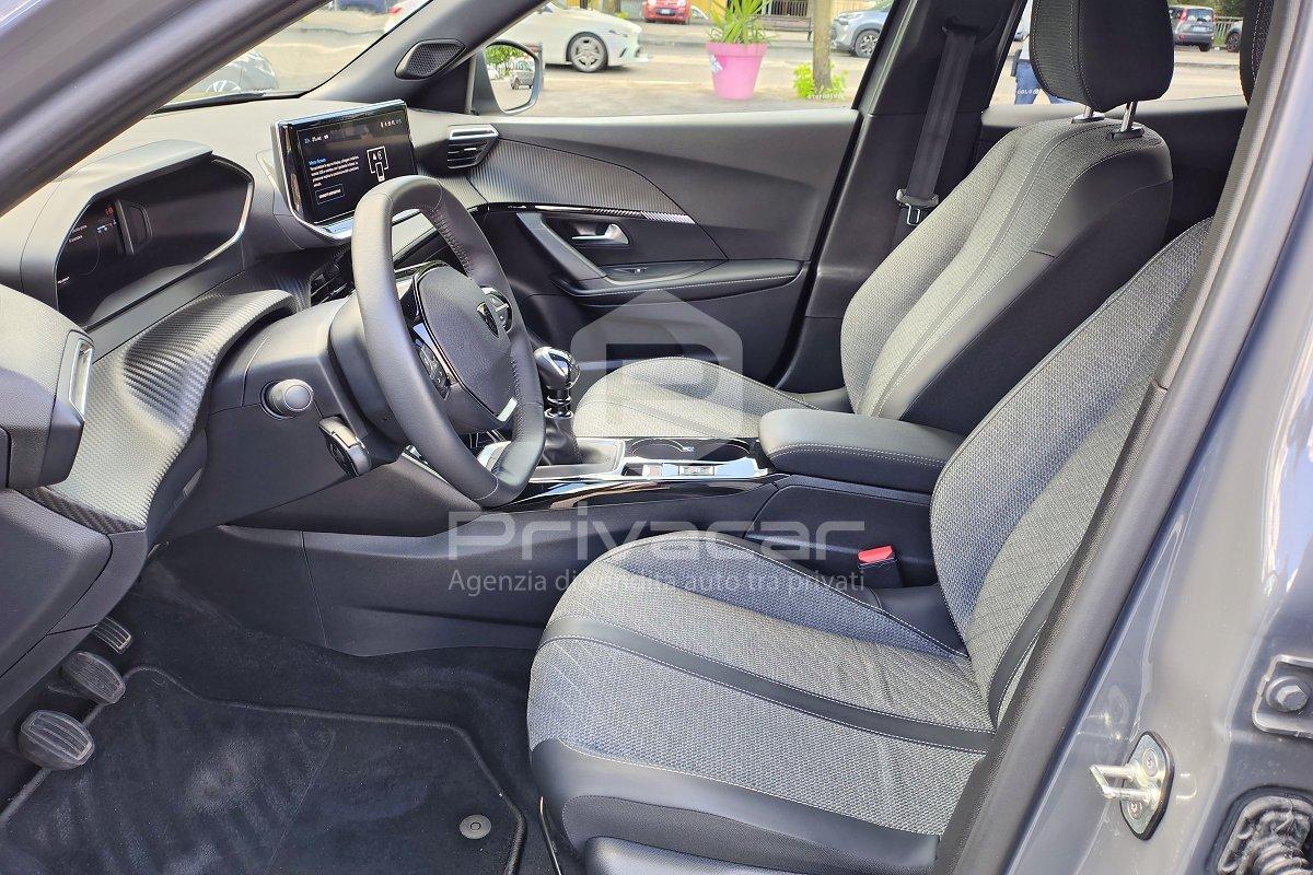 PEUGEOT 2008 PureTech 100 S&S Allure