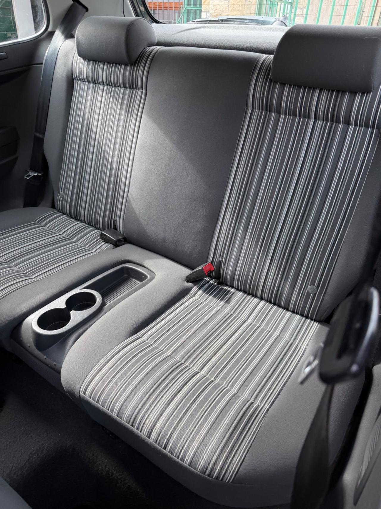 Volkswagen FOX 1.2 TRENDLINE KMCERT NEOPAT UNICOPR