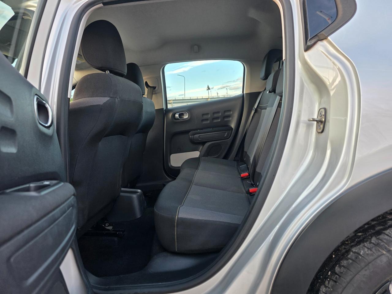 Citroen C3 PureTech 82 GPL Shine