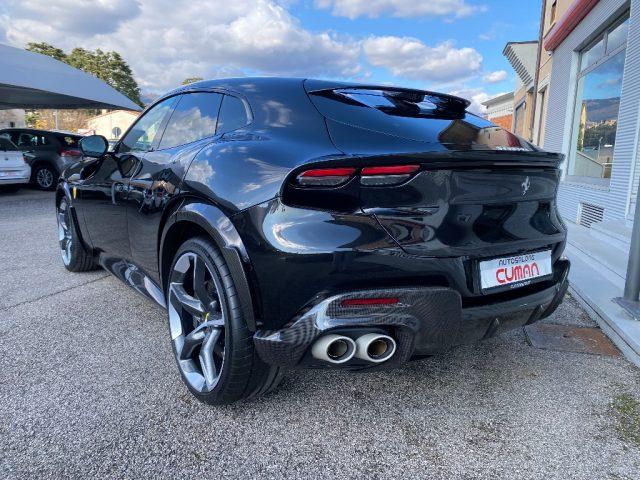 FERRARI Purosangue Purosangue