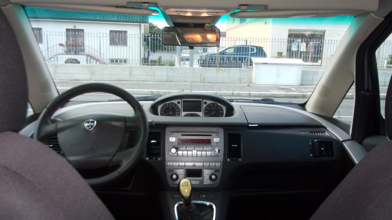 Lancia MUSA 1.4 8V Ecochic (GPL) Gold