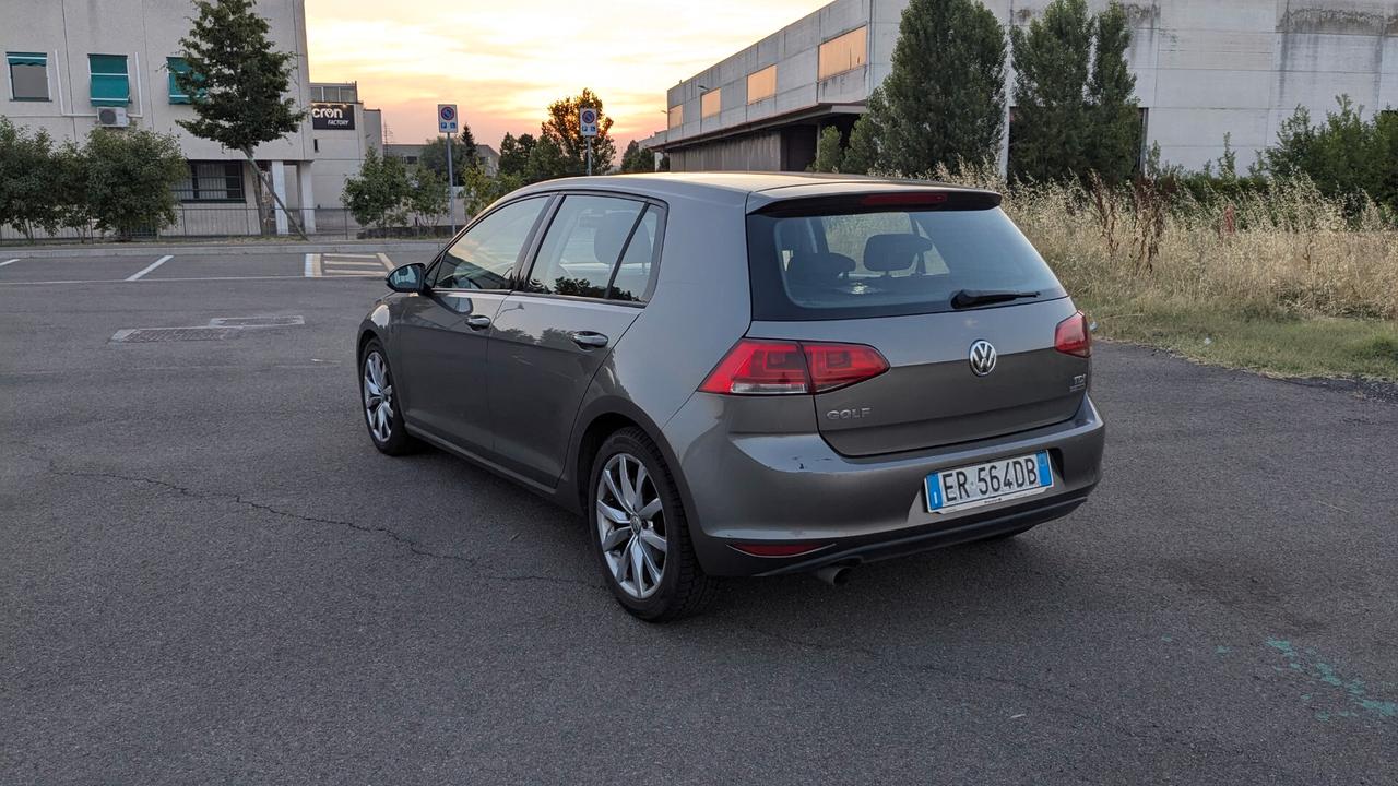 Volkswagen Golf 1.6 TDI 5p. Highline BlueMotion Technology