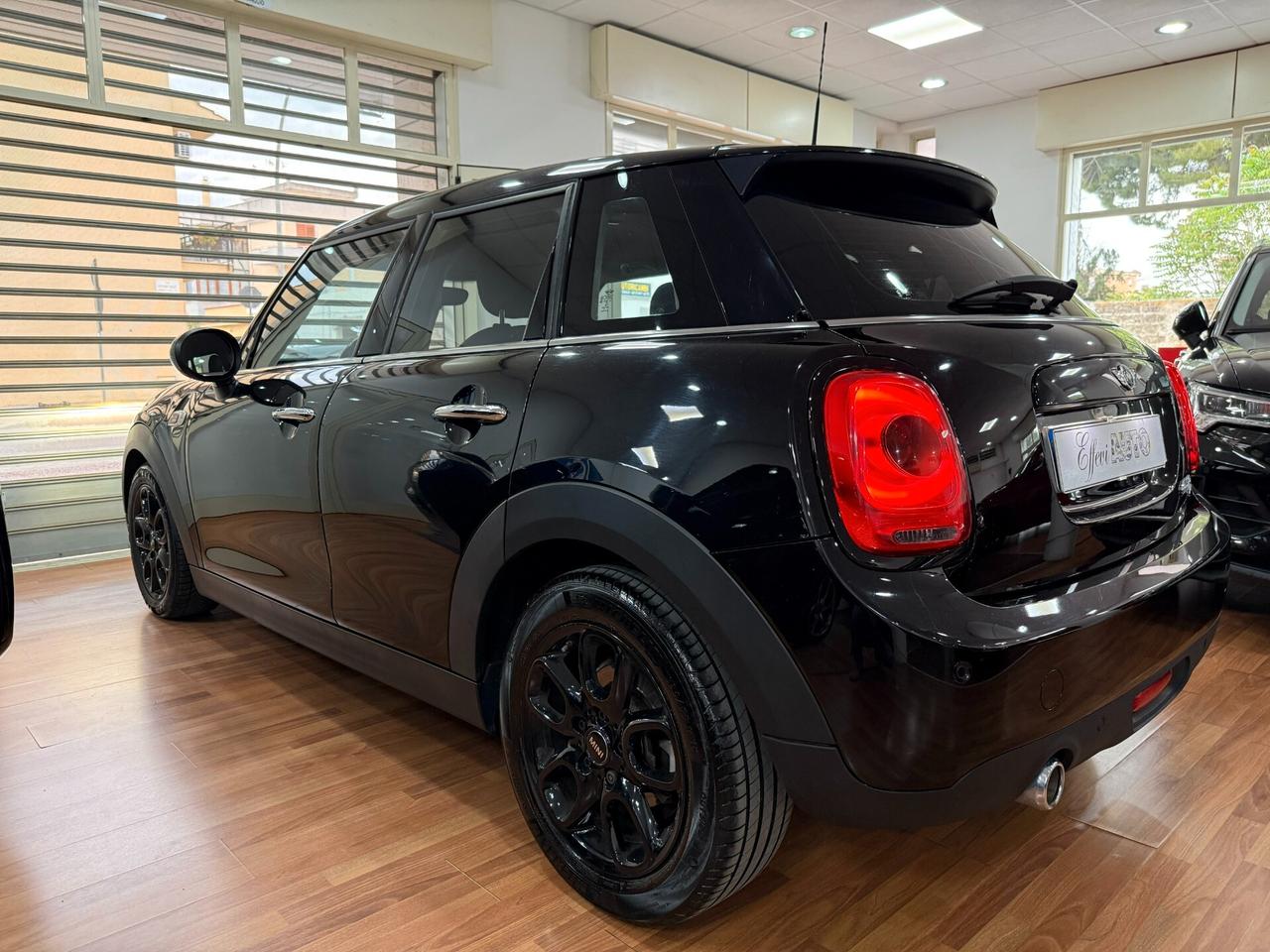 MINI COOPER D 116CV 5PORTE Febbraio 2018