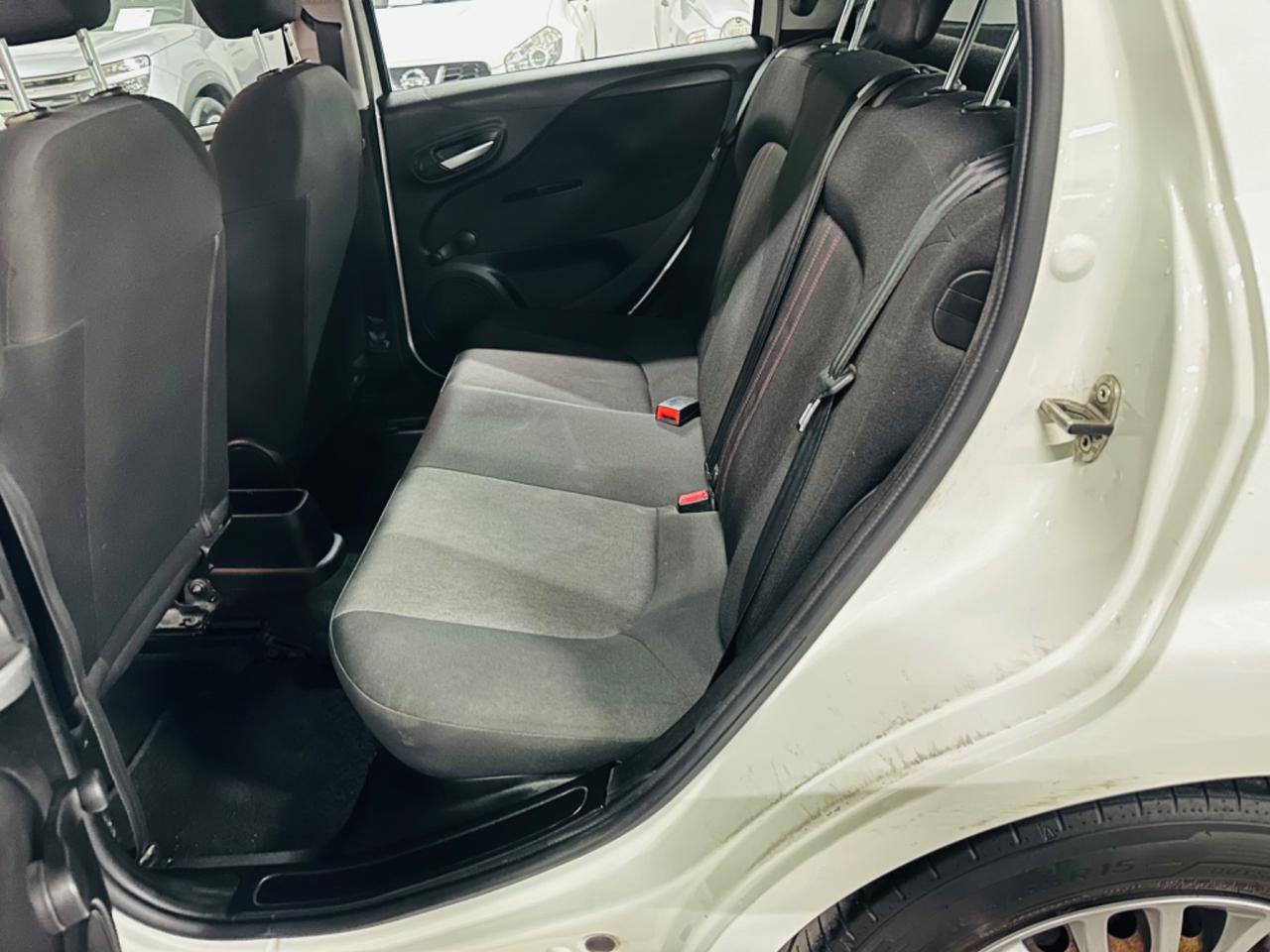 Fiat Punto 1.2 8V 5 porte Street