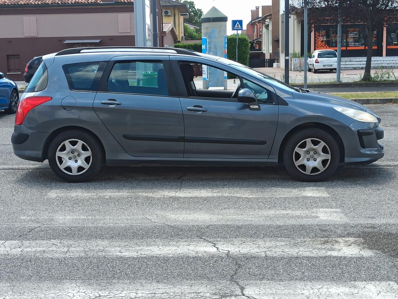 Peugeot 308 1.6 8V HDi 93CV SW Access