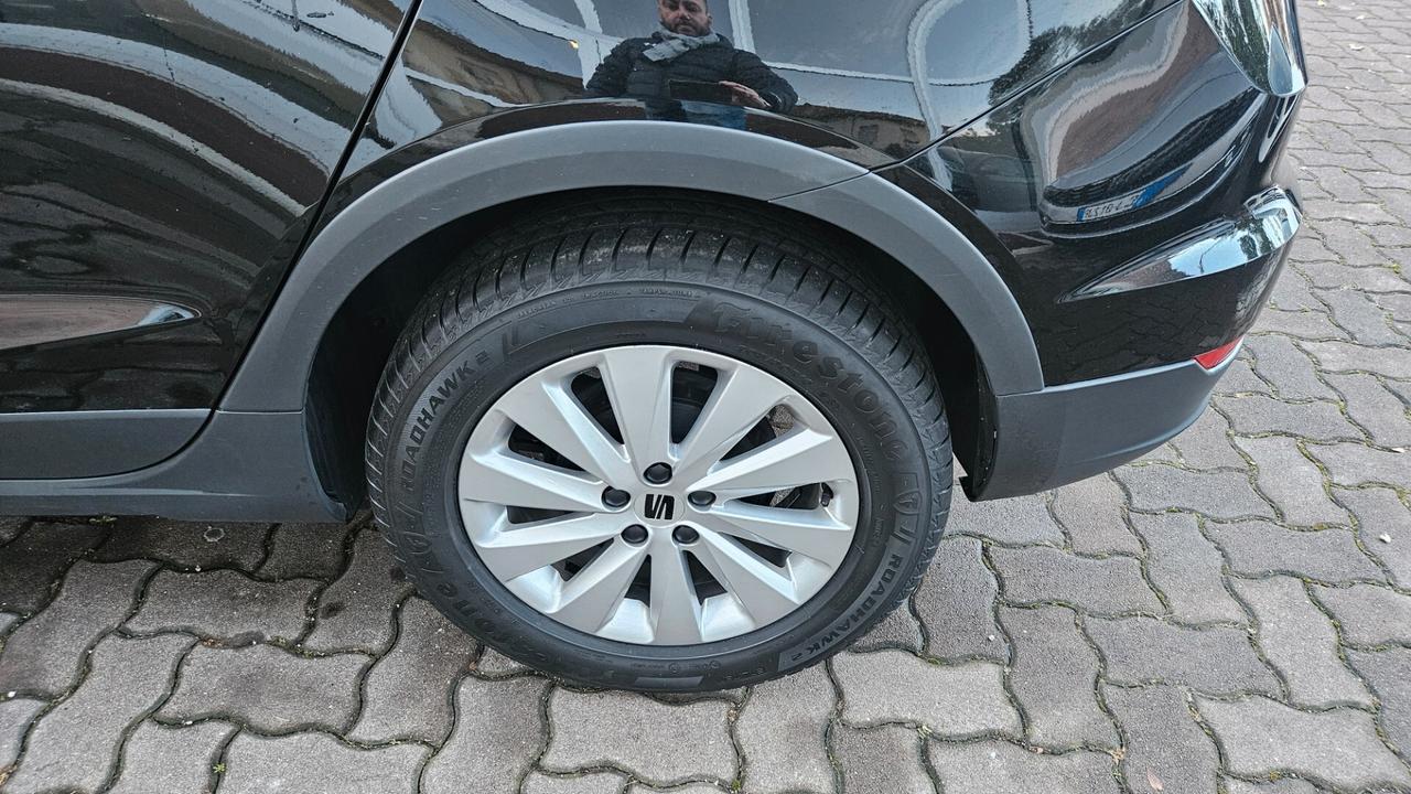 Seat Arona 1.0 ecotsi Style 95cv FULL LINK - LED