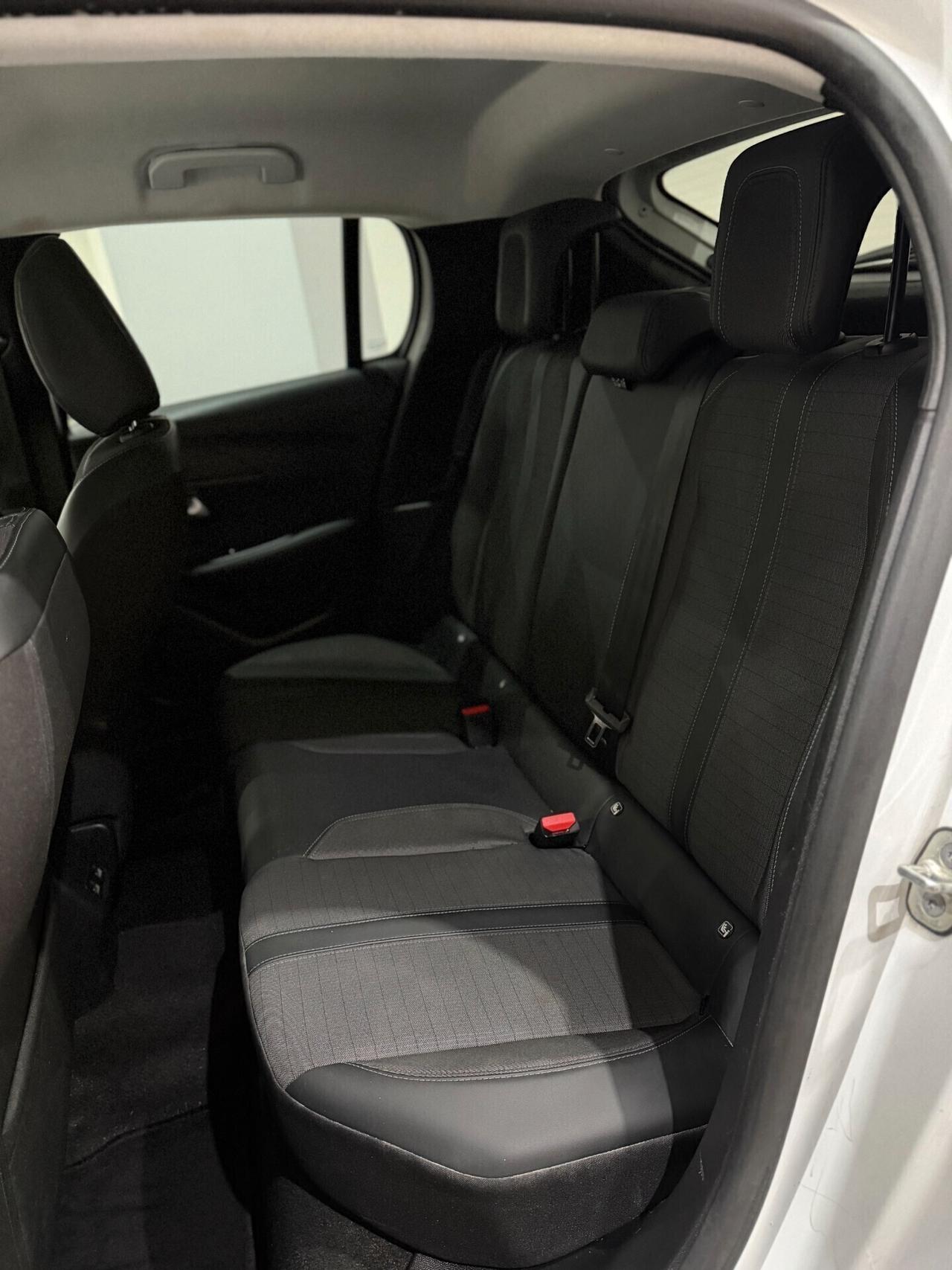 Peugeot 208 PureTech 100 Stop&Start EAT8 5 porte Allure