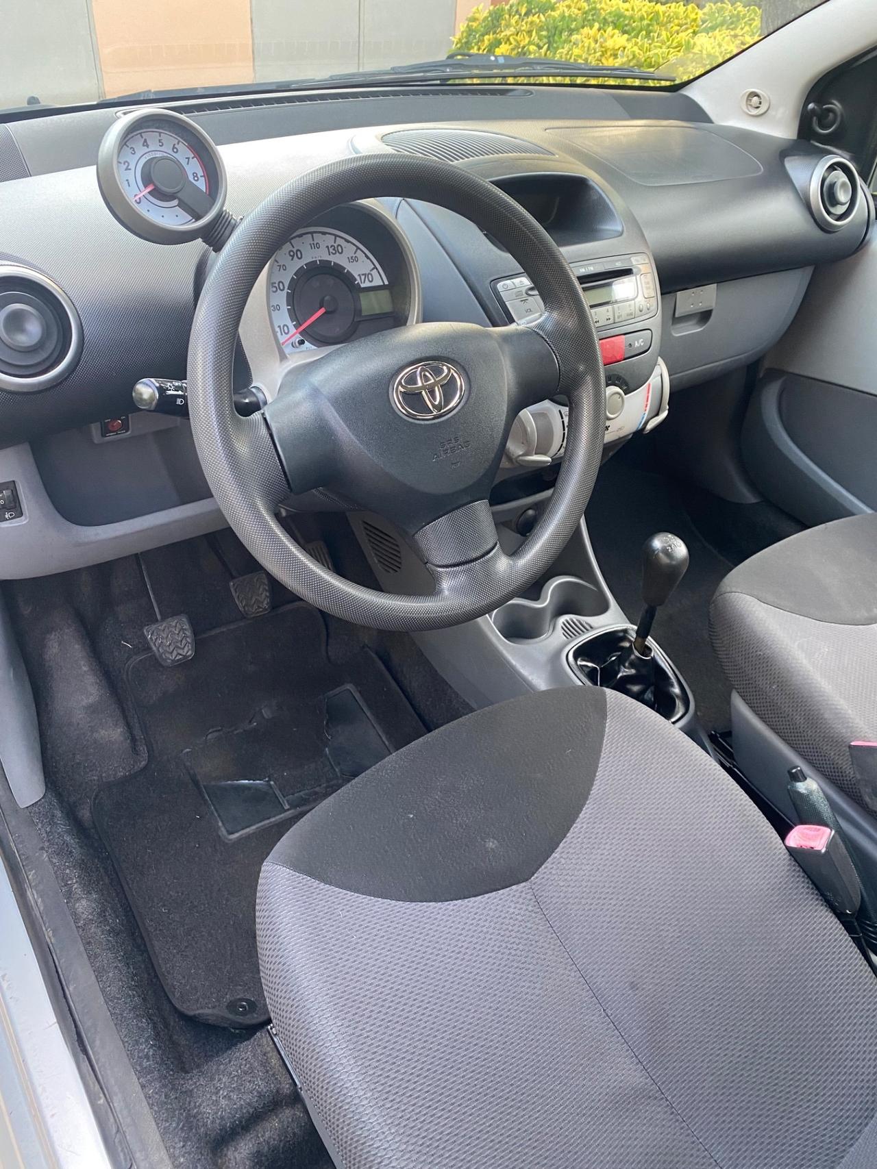 Toyota Aygo con soli 101 mila km