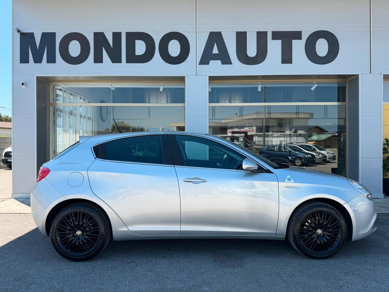 Alfa R. Giulietta 2.0 JTDm-2 140 CV Progression